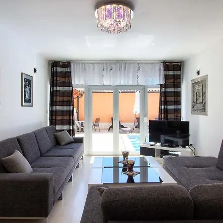 Wonderful Katarina With Heated Pool And Jacuzzy Sea View Villa *