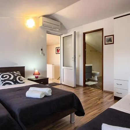 Wonderful Katarina With Heated Pool And Jacuzzy Sea View Villa *