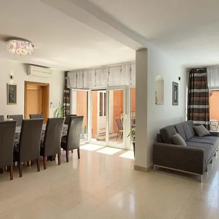 Wonderful Katarina With Heated Pool And Jacuzzy Sea View Medulin
